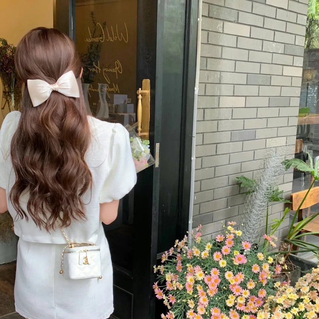 玉兔东升